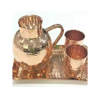 Carafe à eau en cuivre au design élégant avec poignée pour hôtel, restaurant, maison, fête, mariage, par Crescent Crafts