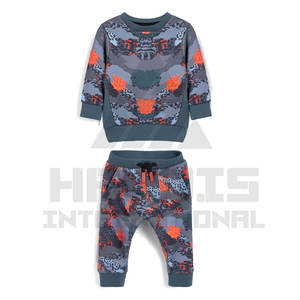 Venta al por mayor personalizado último poliéster hecho bebé niño chándal/ropa de invierno mejor calidad barato niños chándal - Product Image 5