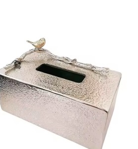 Boîte à mouchoirs en métal de luxe avec logo personnalisé porte-serviettes étui en métal avec fonction étanche pour la décoration de table arrivage à chaud - Product Image 1