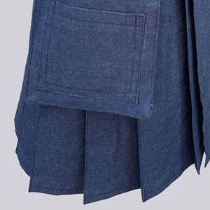 Kilt écossais en denim bleu pour homme, mode des Highlands, kilt utilitaire, bretelles réglables - Product Image 5