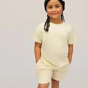 Ensemble chemise et short de sport à la demande des clients survêtement 100% tissu de coton conception personnalisée OEM logo personnalisé d'été - Product Image 4