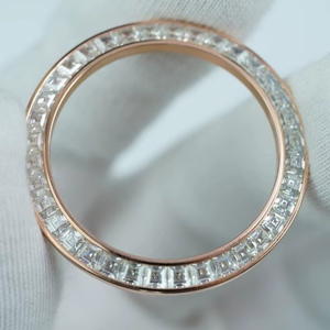 Anillo de Bisel para Reloj de Acero Inoxidable Hecho a Mano en Oro Rosa para EXPORTACIÓN, Piedras de Corte Baguette Transparentes de Alta Calidad, 40 mm, Reloj Elegante - Product Image 1
