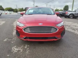 Ford Fusion 2020 en parfait état - Product Image 3