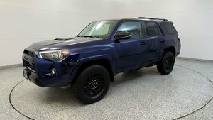 2021 utilisé To-yo-ta 4 _ Run-ner Venture Edition 4WD - Product Image 6