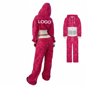 Ensemble de sport pour femme en 2 pièces, style streetwear, couleur unie, respirant, polyester et élasthanne, short de jogging et sweat-shirt, prêt pour l'été - Product Image 3