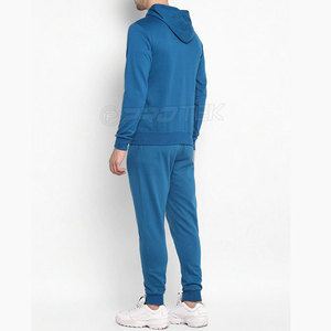 Ensemble de survêtements d'hiver personnalisé pour hommes grande taille Créez votre propre inspiration streetwear avec sweats à capuche et pantalons de survêtement - Product Image 2