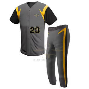 Uniforme de basket-ball avec maillot en maille imprimé par sublimation et short - Product Image 1