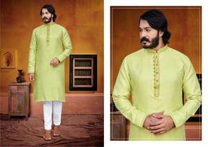 Dernière collection de kurtas pyjamas pour hommes avec veste, look superposé élégant, parfait pour les mariages d'hiver et les réceptions - Product Image 5