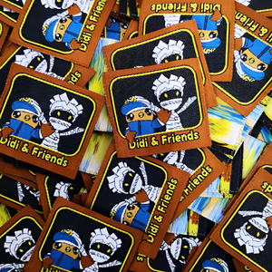 DamaskWovenLabel fuerte de alta calidad SoftPolyester para marca cuello dobladillo etiqueta ropa bordado personalizado GarmentLabel SizeLabel - Product Image 1