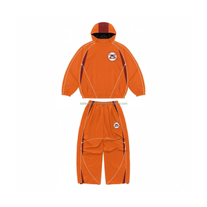 Premium 220GSM Nylon Windbreaker Set Naranja con paneles granate Logotipo personalizado Bordado e impresión Opciones más tamaño - Product Image 1