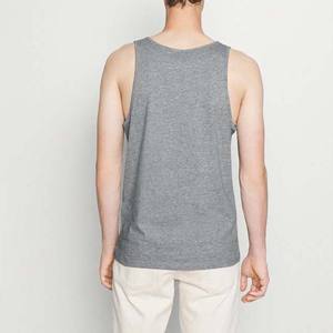 Débardeurs de musculation gris pour hommes Gilet de gymnastique en coton polyester Chemise d'entraînement sans manches Muscle Fit Training Débardeurs pour hommes Adultes - Product Image 2