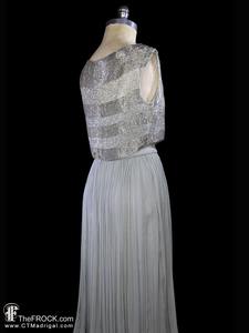 Robe de mariée vintage en argent pour mère de la mariée, taille plus, avec broderie élégante en perles, robe de soirée de maternité longue et évasée - Product Image 3