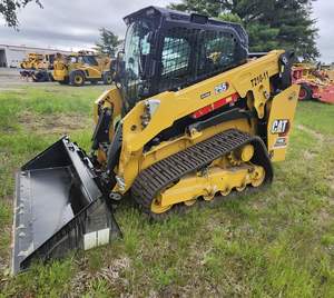 Meilleure Offre de Gros : Mini-chargeuse compacte CAT 225, 3 tonnes, 4x4, pour usage de construction, état d'origine, à vendre - Product Image 1