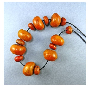 Collier en perles de corne de buffle d'eau, bijoux religieux marocains africains, fait à la main, multicolore, écologique, style ange bouddhiste - Product Image 1