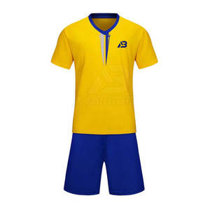 Nouveau modèle le plus récent d'uniforme de football de qualité supérieure avec la meilleure couleur d'uniforme de football à vendre - Product Image 1