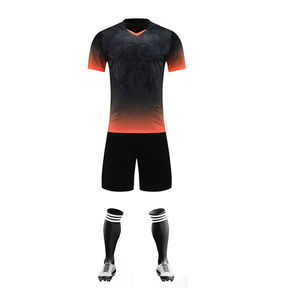 Uniforme de fútbol para hombre hecho a medida transpirable ligero secado rápido 100% poliéster ropa deportiva logotipo personalizado conjunto estilo - Product Image 1