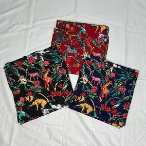 Tissu crêpe premium à imprimé animalier tropical pour chemises, vêtements de nuit, tenues décontractées, jupes, robes une pièce, vêtements pour enfants et sacs - Product Image 3