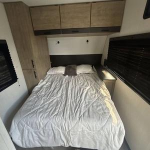 OFERTA: Autocaravana Usada 2026 F-o-r-e-s-t R-i-v-e-r C-a-m-p-s-i-t-e R-e-s-e-r-v-e 1-9-K-R en Venta - Product Image 4