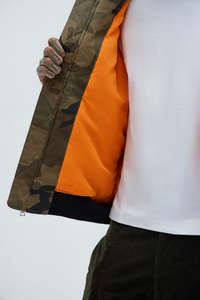 Chaqueta Bomber de Moda para Hombre, Estilo Urbano Personalizado, Cuello Alto de Nailon, Corte Regular Holgado, Fabricada por Huzaifa Products - Product Image 5