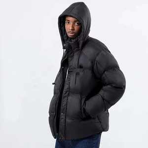 Chaqueta de Invierno para Hombre de Alta Calidad Personalizada OEM, Chaqueta Acolchada Extra Grande, Cálida para Exteriores, con Capucha, Logotipo Bordado, Diseño de Patrón Sólido - Product Image 5