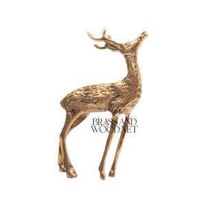 Ensemble de trois figurines de cerf en laiton antique, sculptures décoratives artisanales pour décoration intérieure de luxe classique - Product Image 5