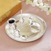 Ensemble de Thali Pooja en acier inoxydable de qualité supérieure pour les rituels traditionnels Ensemble de Thali Pooja en acier inoxydable décoratif parfait pour le culte