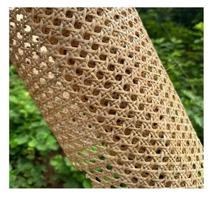 Rollo de caña de mimbre con patrón de radio y cuadrado abierto Ideal para restauración de muebles y diseño del hogar - Product Image 1