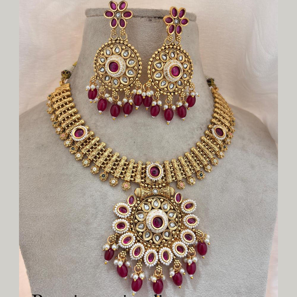 สีชมพูเข้ม