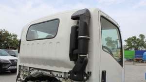 Nouveau camion Isuzu NPR 2025, cabine 4.6L 4x2 Long SPL, norme d'émission Euro 6, moteur diesel 6 cylindres, transmission manuelle, hydraulique - Product Image 5