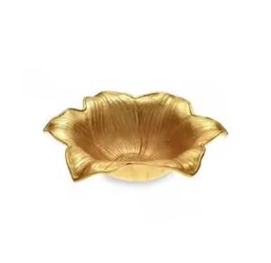 Ensemble de bols de service classiques en feuille d'or pour un environnement de repas traditionnel - Product Image 4