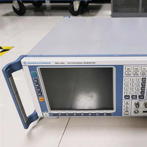 Fuente y Generador de Señales Vectoriales Rohde & Schwarz SMU200A Usado con Forma de Onda Sinusoidal - Product Image 4