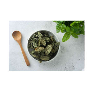 Poudre d'extrait de flocons de menthe broyés de haute qualité quantité en vrac vente chaude herbe de qualité alimentaire prix compétitif feuilles de menthe poivrée - Product Image 1