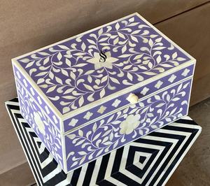 Caja de Regalo de Almacenamiento de Joyería Elegante, Hecha a Mano con Incrustaciones de Hueso y Resina, Tamaño Personalizado, para Productos del Hogar - Product Image 1