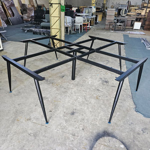 Pieds en acier pour assemblage industriel, pour table en cluster en forme de croix à 4 pièces, pour hôtels, hôpitaux - HCCO024, pieds de banc de mobilier - Product Image 2
