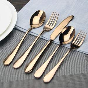 Cubiertos de metal artísticos con asas esculpidas, perfectos para chefs, estilistas de comida o comedores de lujo - Product Image 3