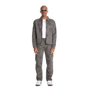 Pantalon à imprimé graphique-Pantalon audacieux et élégant pour hommes et femmes, parfait pour le streetwear et la mode - Product Image 2