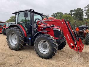 Tractor excavadora Massey Ferguson 5711M - Product Image 5