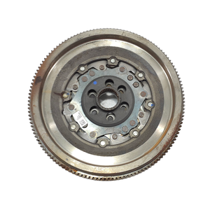 Volant moteur AUDI Q3 Série (F3B) 05E105266D DADA, DPCA Essence 1500 (18>) - Product Image 1
