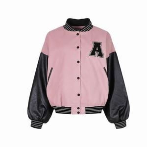 Chaqueta Varsity de Lona Transpirable con Estampado Personalizado para Mujer, Chaqueta de Invierno con Exterior de Lana y Relleno de Algodón, Suministro al por Mayor - Product Image 4