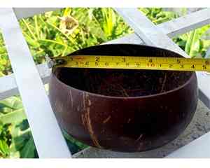 ชามกะลามะพร้าวขัดมันผลิตในเวียดนามเหมาะสำหรับเครื่องครัวเชิงนิเวศของตกแต่งบ้านและตลาดส่งออกจำนวนมาก - Product Image 3