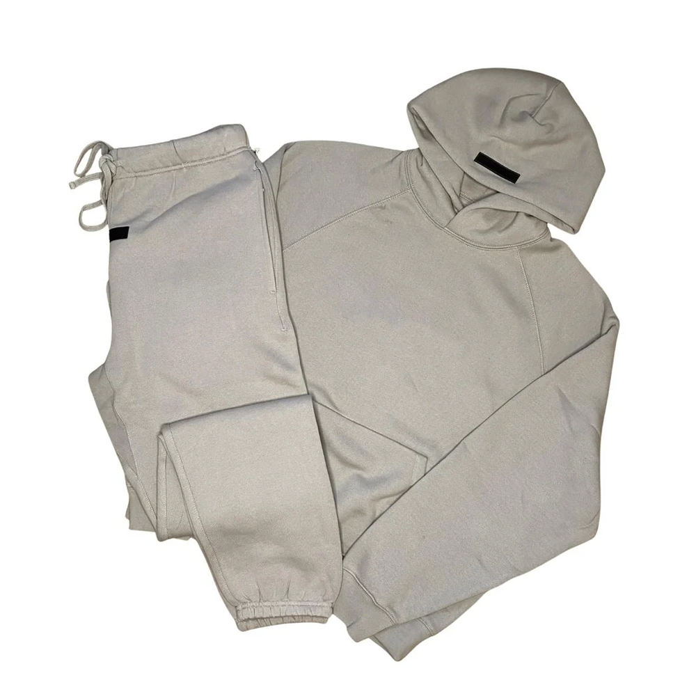 Factory Direct Sale Slim Fit Men Tracksuit Design Your Own Best Wholesale  Price Adult Size Men Tracksuit with Custom logo Print