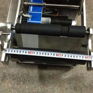 ラベリングマシン丸瓶ラベリングマシン水飲料化粧品ボトル - Product Image 4