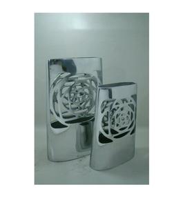 Vase à fleurs en métal argenté écologique de style italien moderne avec une capacité de 900 ml pour la décoration intérieure, salon et chambre à coucher - Product Image 1