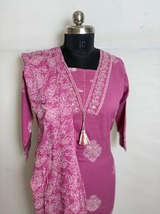 Womens Cotton Printed Kurta with Dupatta & Pants Set <b>Pink</b> - Product Image 3