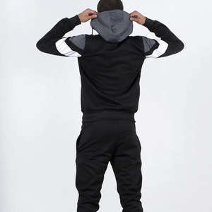 ชุดวอร์มระบายอากาศของผู้ชายชุดวิ่งออกกำลังกายผ้าฝ้าย100% สำหรับฤดูใบไม้ร่วงและฤดูหนาวโลโก้แบบกำหนดเอง - Product Image 5