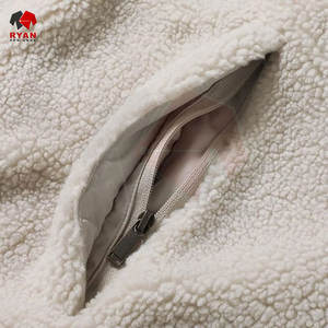 Veste en polaire pour homme pour temps froid, fabriquée avec un tissu de haute qualité et confortable pour la saison hivernale - Product Image 5