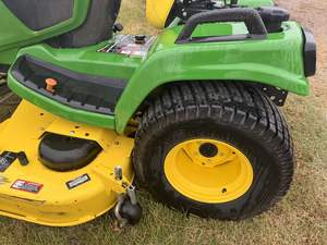 Tractor agrícola cortacésped John Deere X730 de 25 CV, equipo de alta calidad en oferta. - Product Image 4