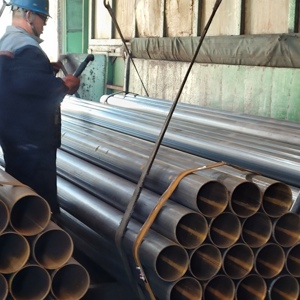 Tubería de Acero Soldada por Arco Doble Sumergido (DSAW/<span class=keywords><strong>UOE</strong></span>/JCOE) de Gran Diámetro, Suministro Personalizado de Fábrica para Proyectos de Transporte de Petróleo y Gas - Product Image 4