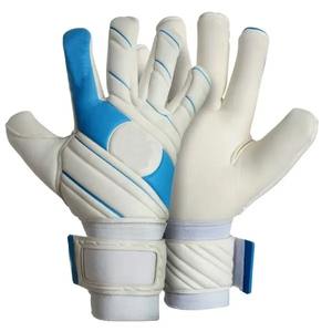 Guantes de fútbol profesionales de diseño 2024, guantes de portero de fútbol transpirables de alta calidad con logotipo personalizado al por mayor - Product Image 1