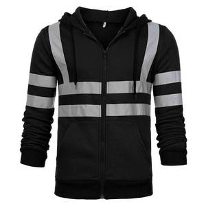 Chaquetas Acolchadas para Hombre, Fabricadas en Pakistán, MOQ Bajo, Chaquetas con Capucha y Cremallera Personalizadas, Chaquetas de Invierno para Hombre - Product Image 3